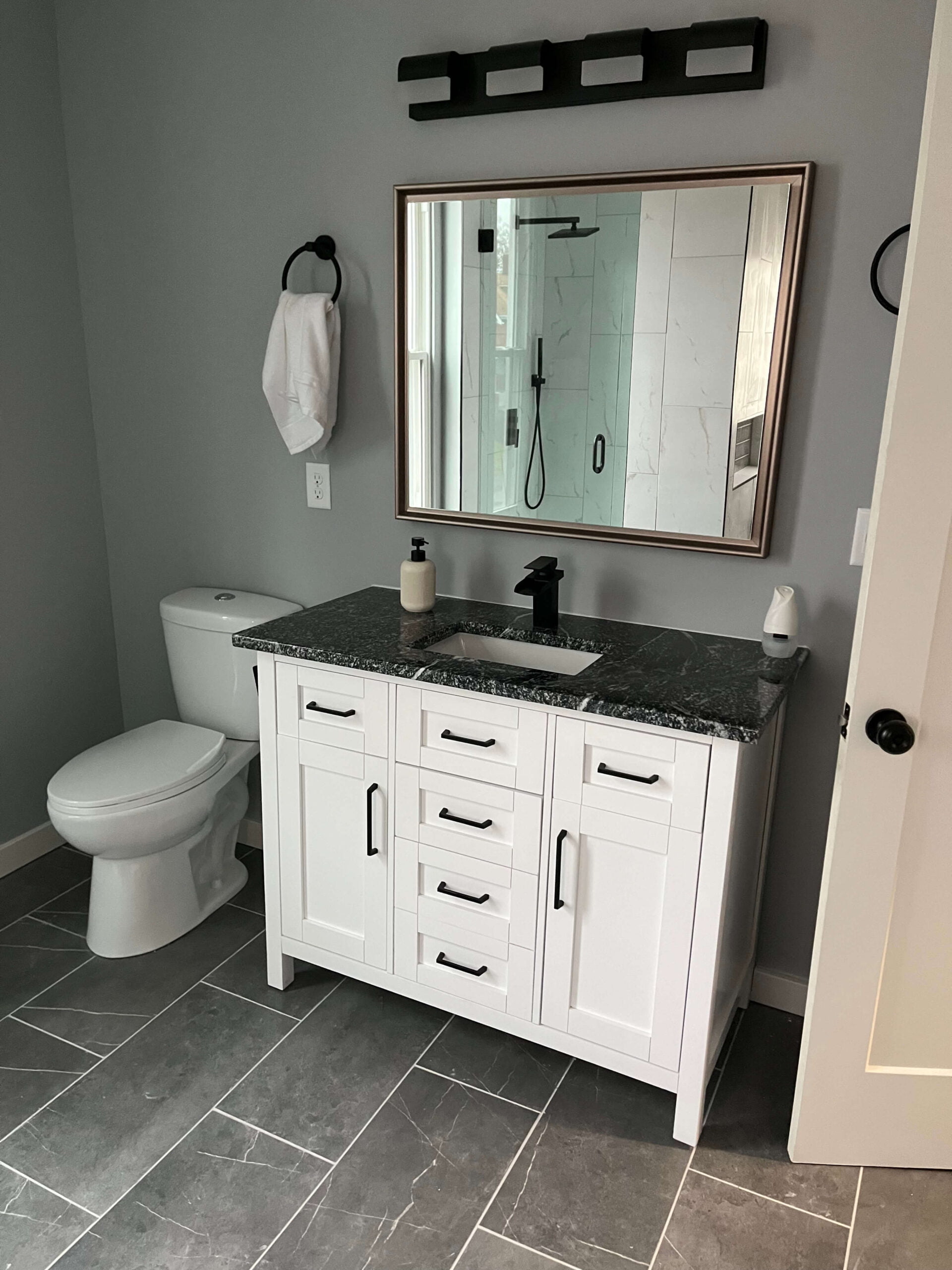 basement bathroom finishing